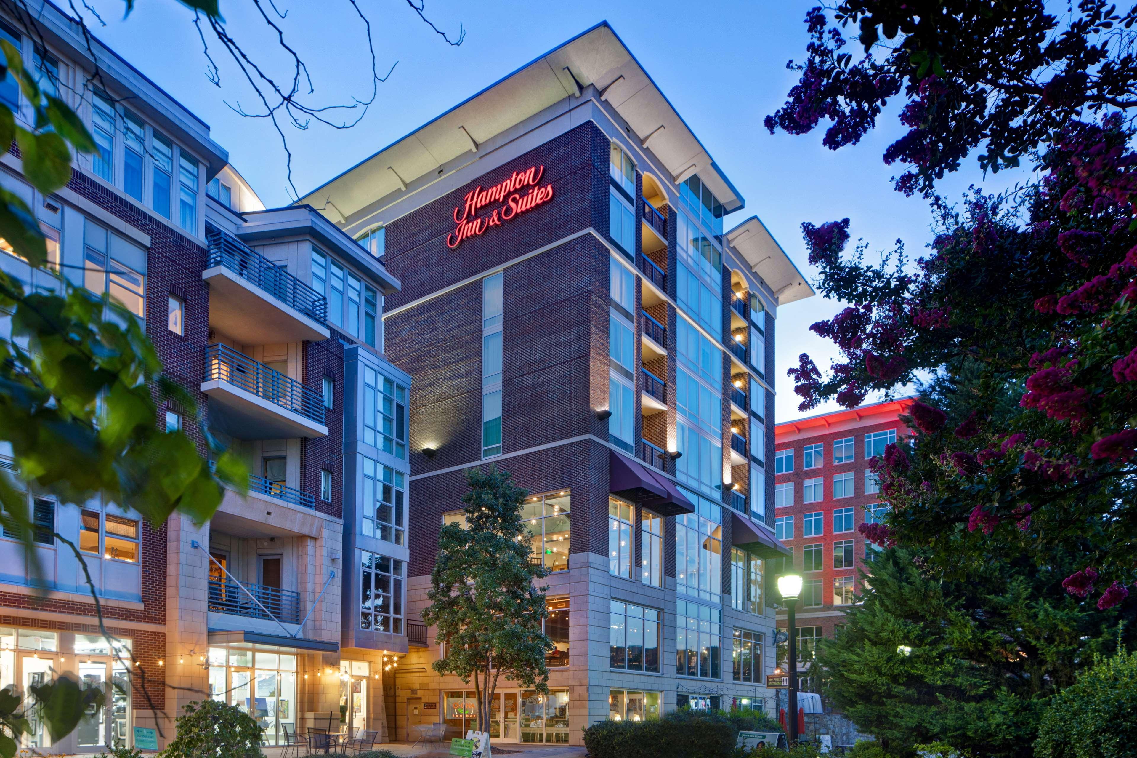 Hampton Inn&Suites Greenville-Downtown-Riverplace Buitenkant foto