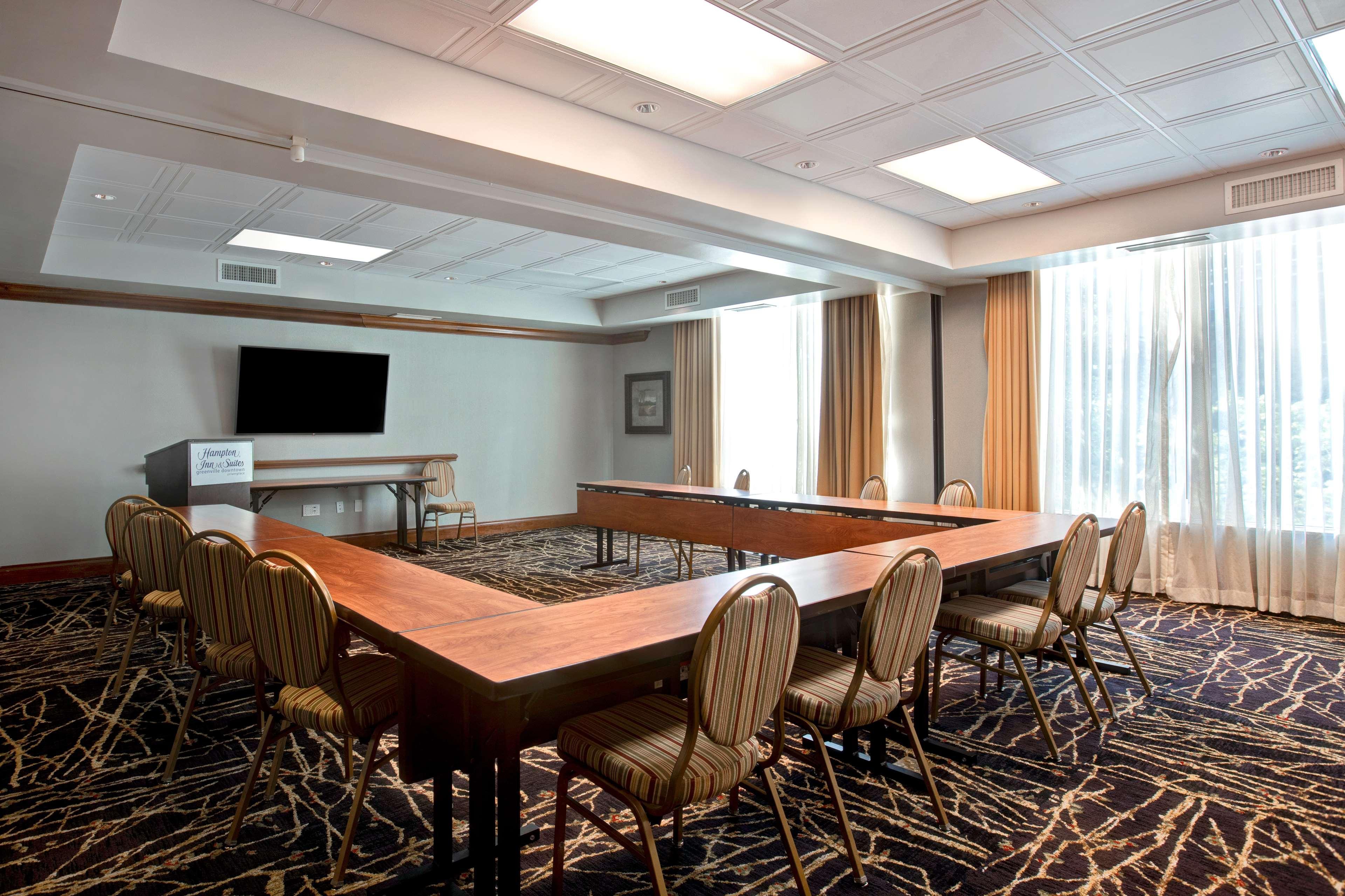 Hampton Inn&Suites Greenville-Downtown-Riverplace Buitenkant foto
