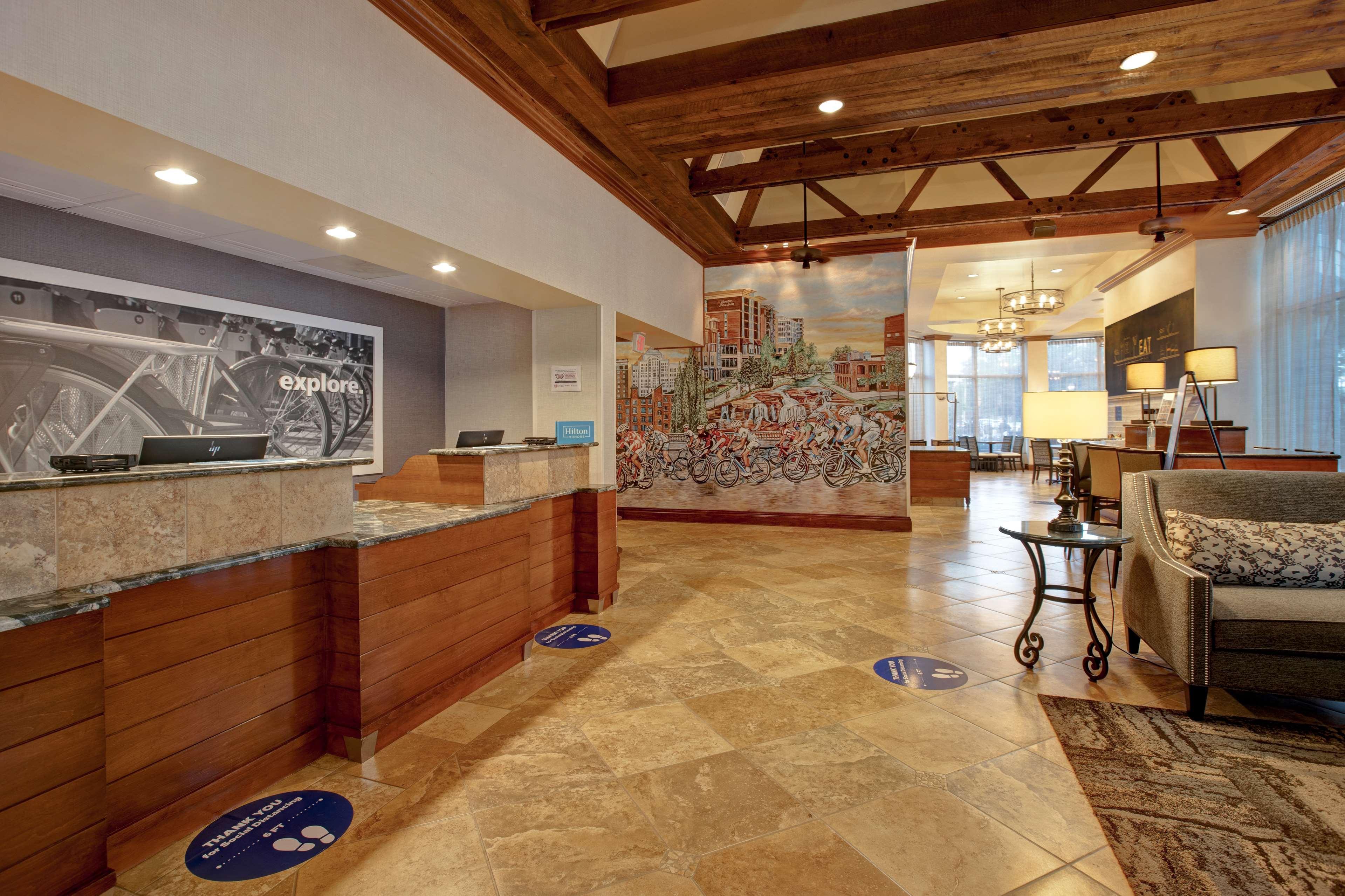 Hampton Inn&Suites Greenville-Downtown-Riverplace Buitenkant foto