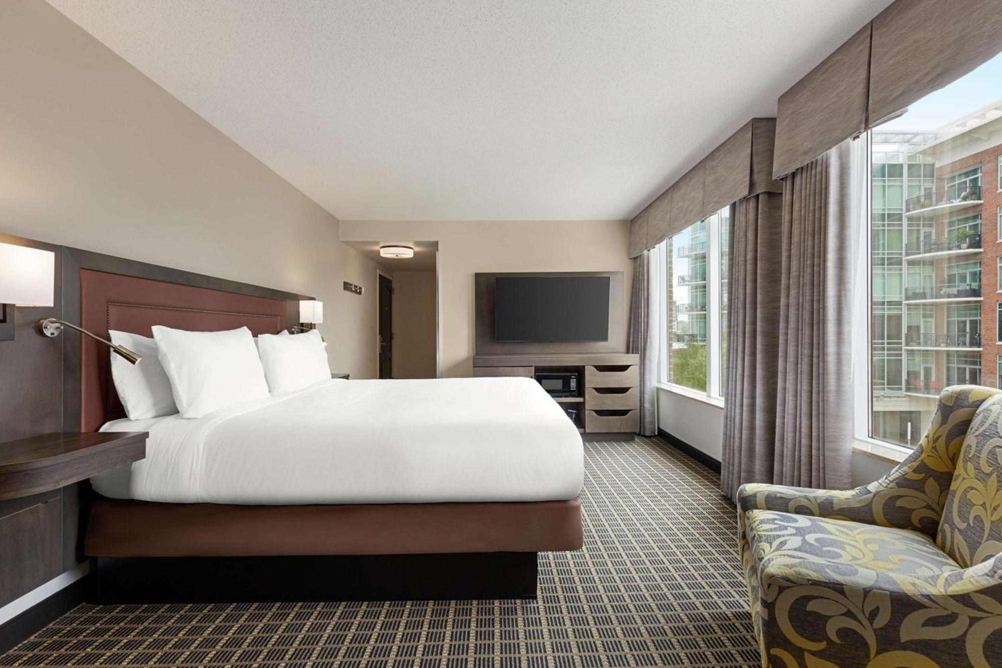 Hampton Inn&Suites Greenville-Downtown-Riverplace Buitenkant foto