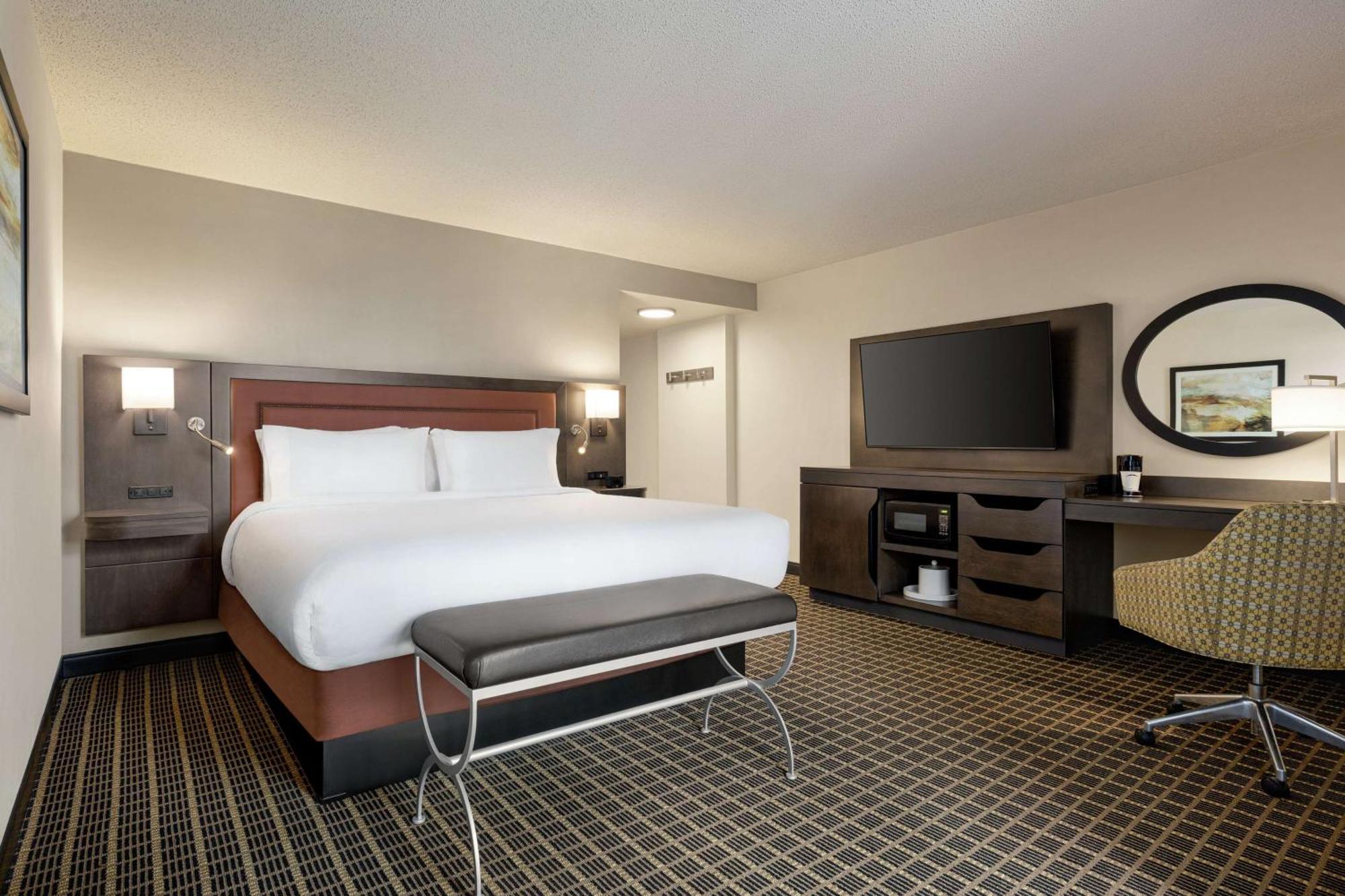 Hampton Inn&Suites Greenville-Downtown-Riverplace Buitenkant foto